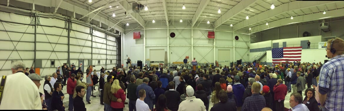 Panoramic view of NH GOP rally in Manchester on Nov. 2.