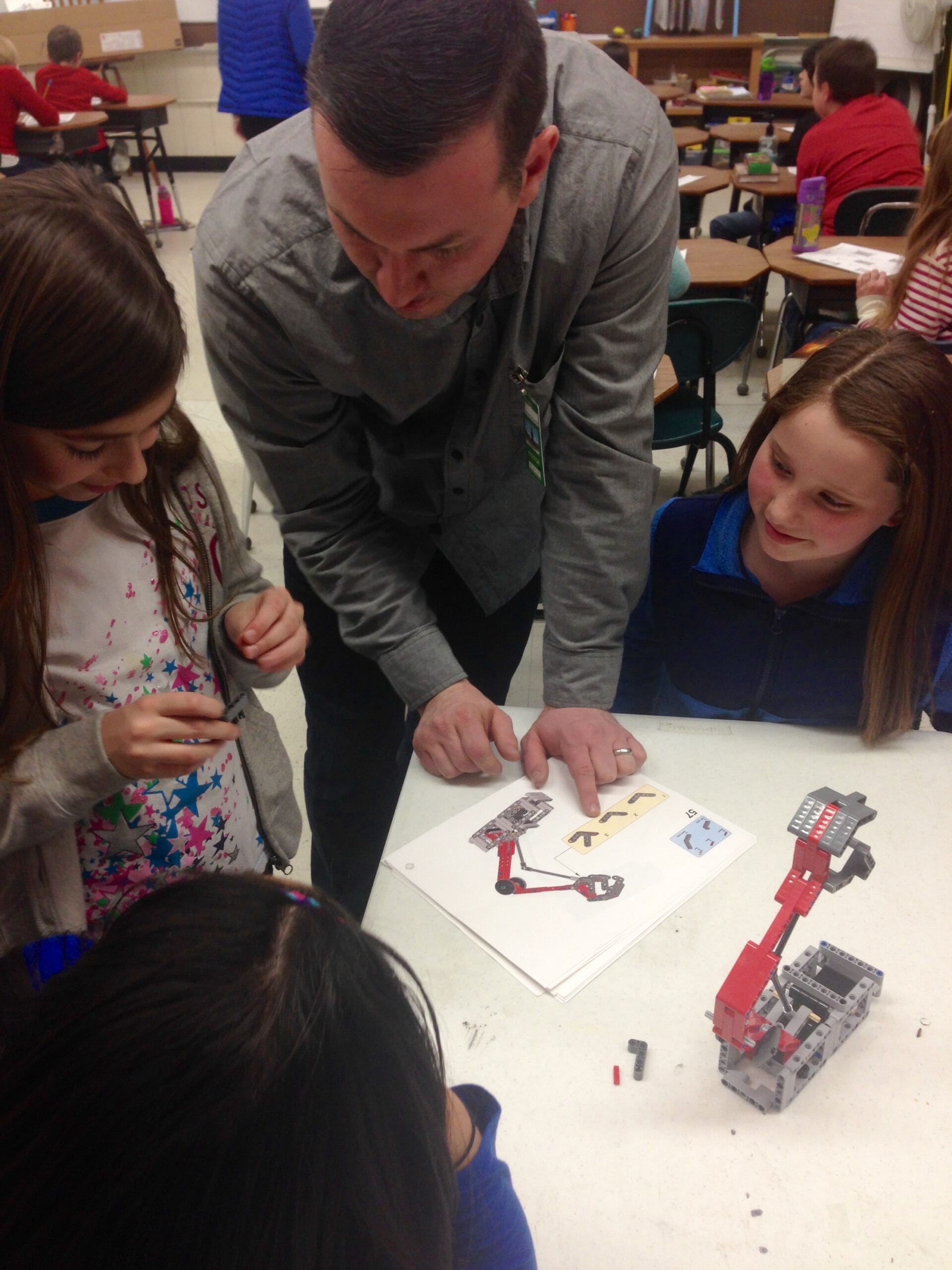 City students, mentors, building on ideas with launch of FIRST Junior STEAM Ahead program