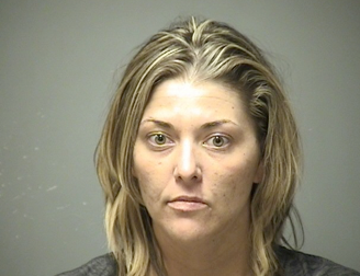 Mom with 4-year-old in car charged with DUI