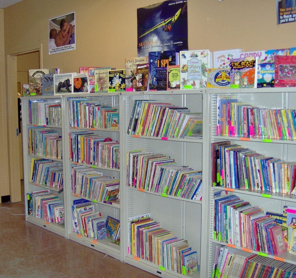 Prison Family Connection Center receives $39K donation, kids’ book collection
