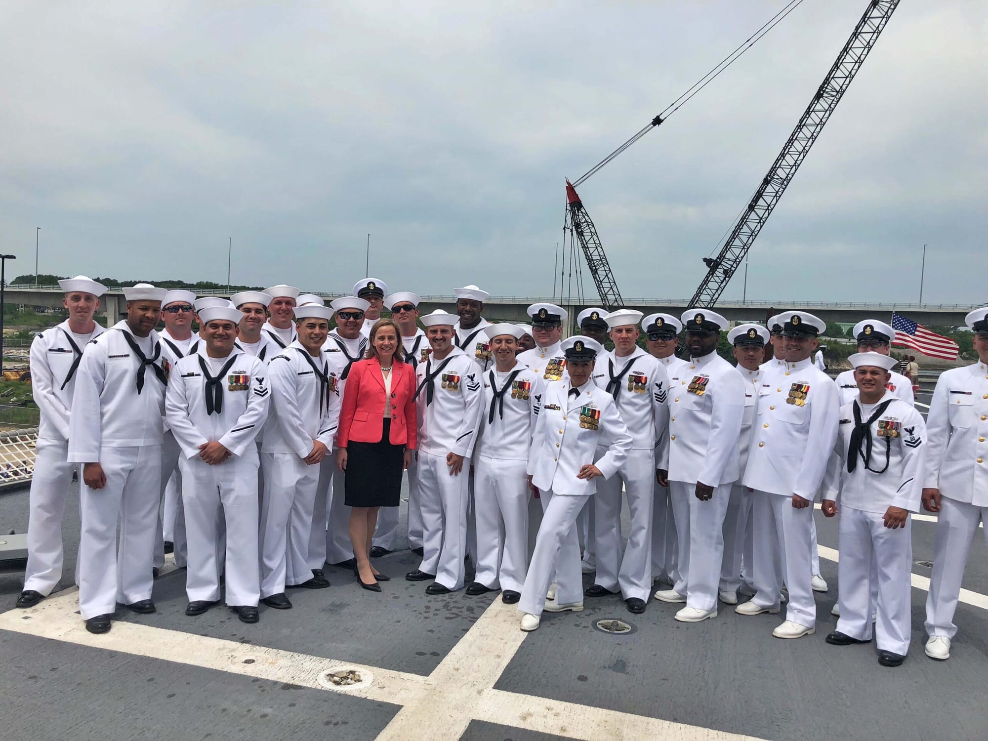 Thousands turn out to witness commissioning of the USS Manchester