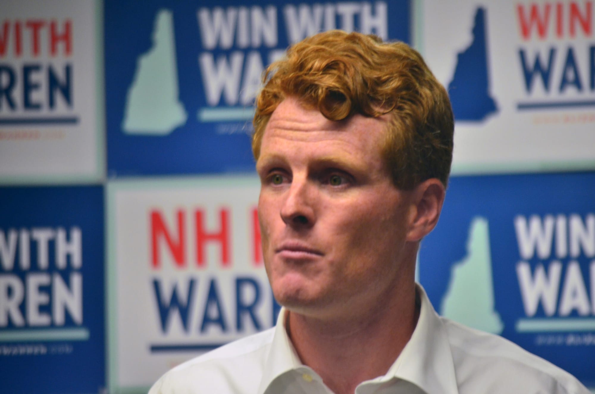 Kennedy rallies crowd at Warren phone bank