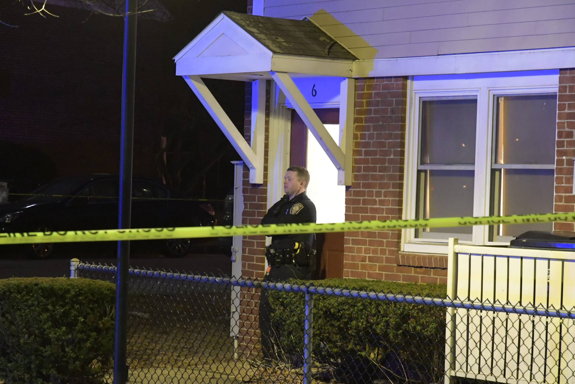 3 police officers stabbed during domestic call, teen charged