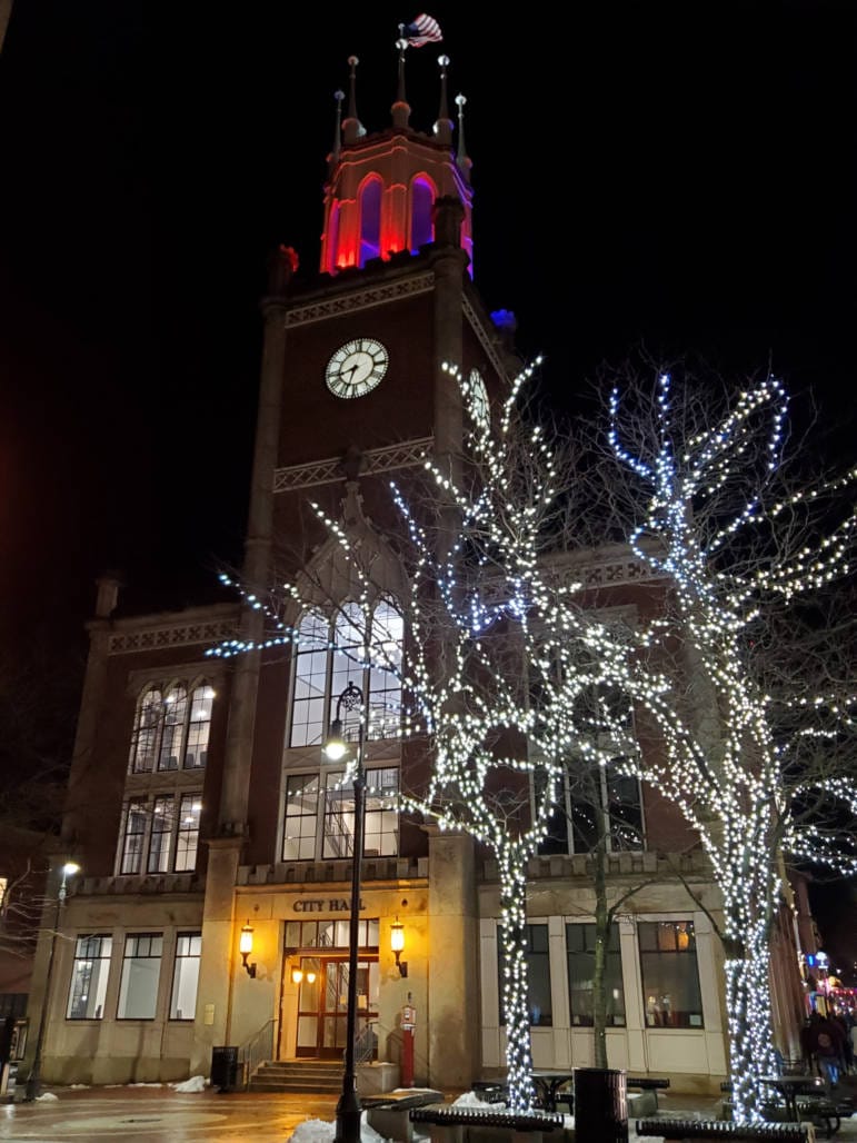 photo City Hall
