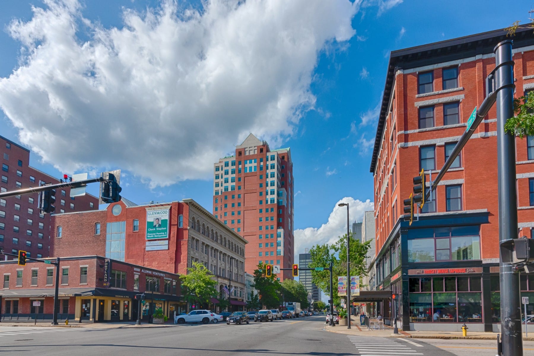 A new way to navigate Manchester: Support your local favorites