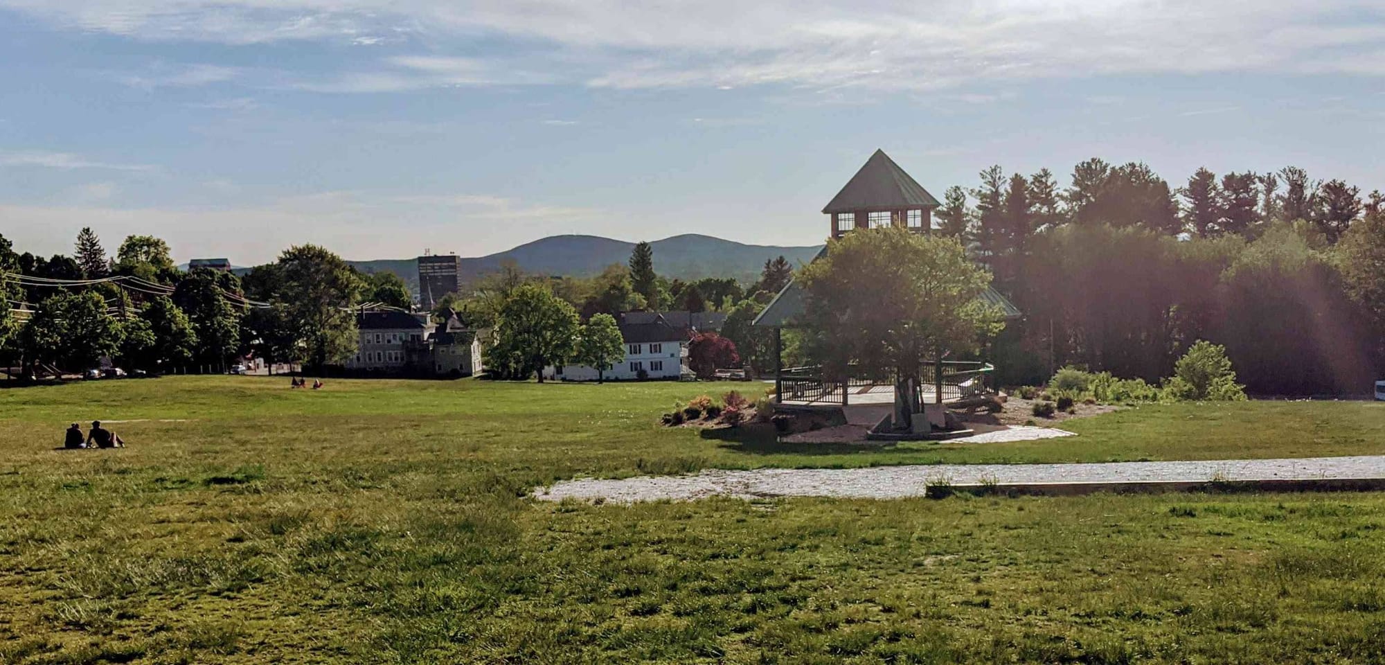 Land, Ho! Hi-tech hybrid recovery and pop-up meetings in the park!