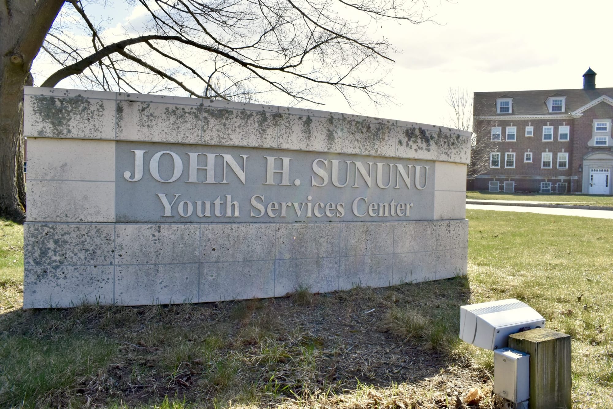 Support for closing Sununu Center stops at jail as an alternative