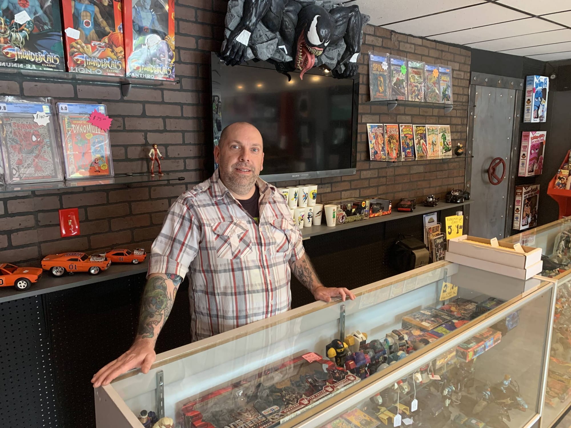 Riding Fandom: RePete’s Comics and Collectibles