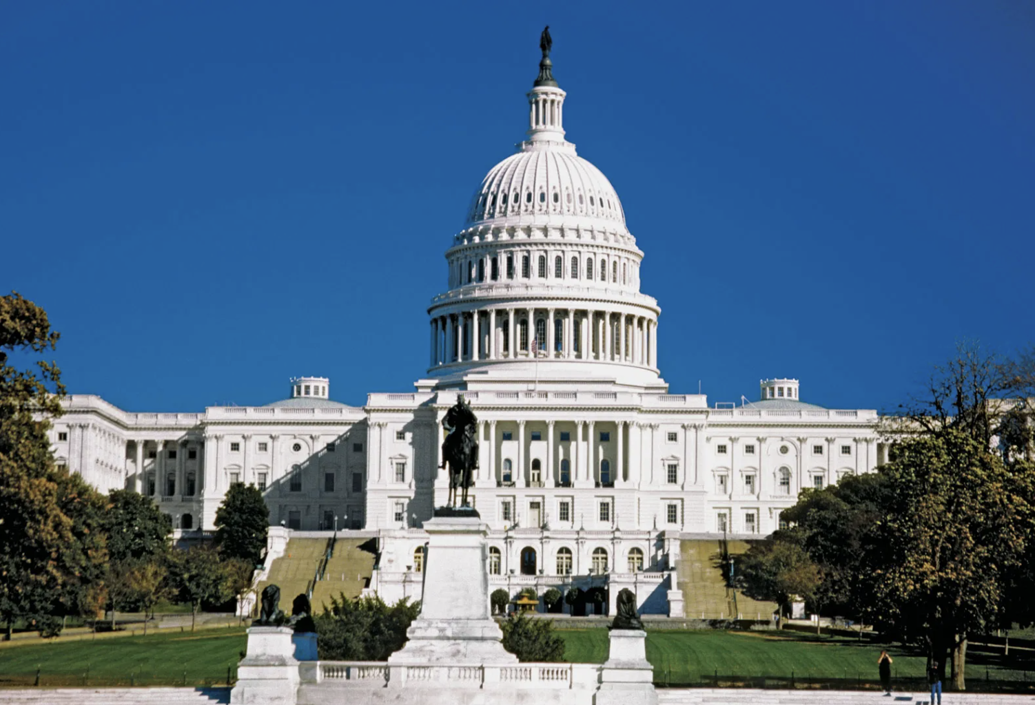 Franklin man indicted on charges he left voicemal threatening to shoot U.S. senator
