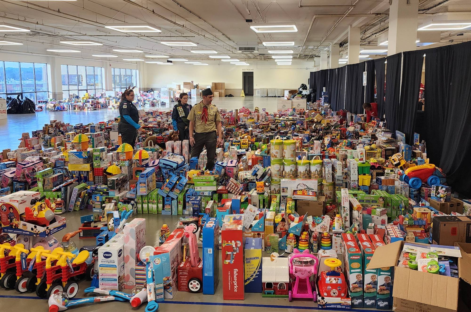 Toys for Tots comes through for more than 1,000 families with annual gift giveaway
