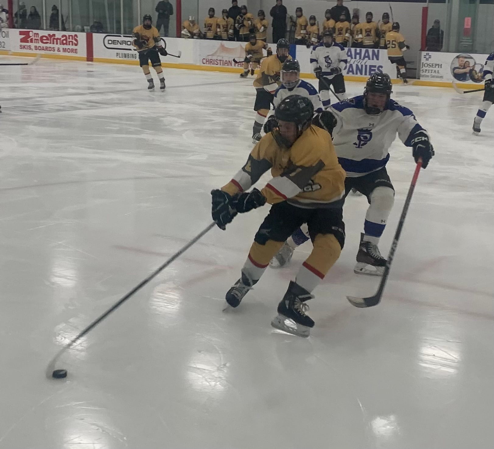 Lessard, Hinse lift Manchester past South-Pelham, 5-2