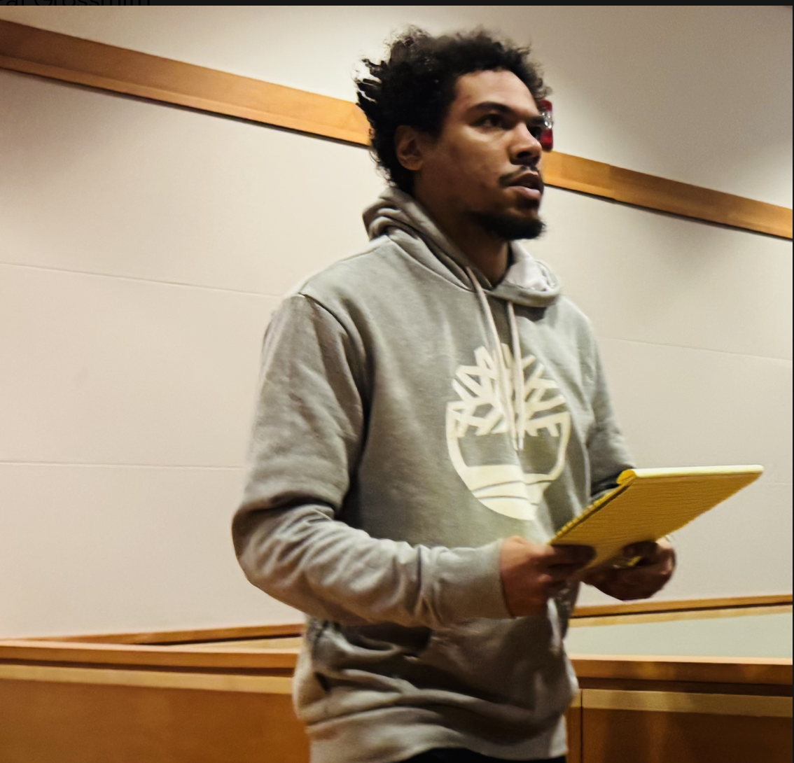 City man accused in Elm Street stabbing remains free on bail
