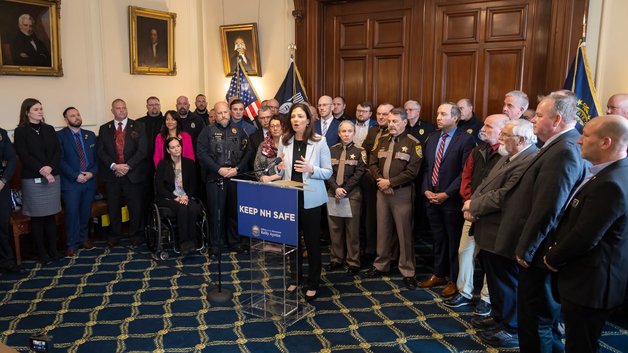 Ayotte, backed by law enforcement and elected officials, pushes for passage of bail reform bill