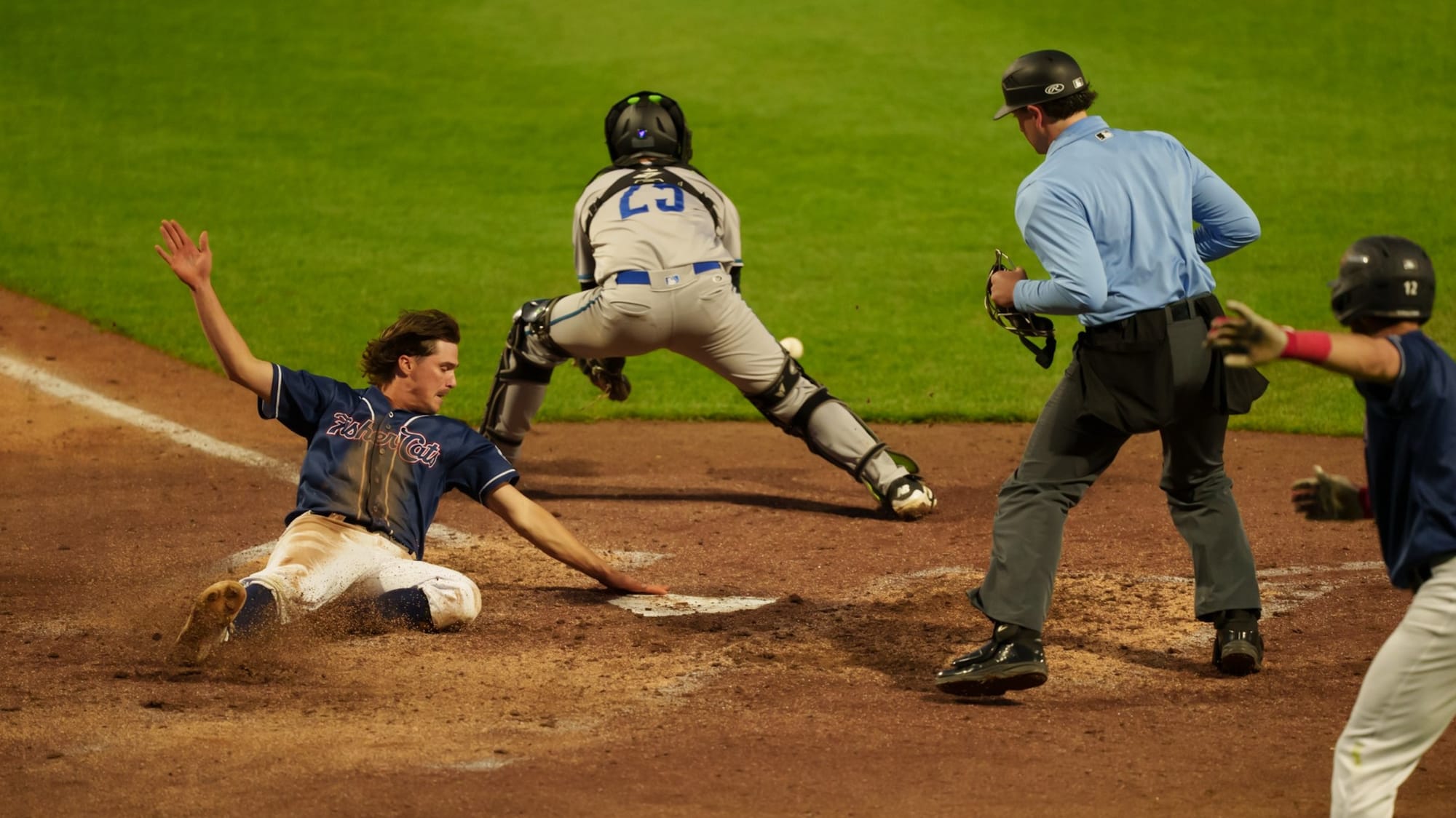 Schreck belts 2 homers in doubleheader split with Yard Goats