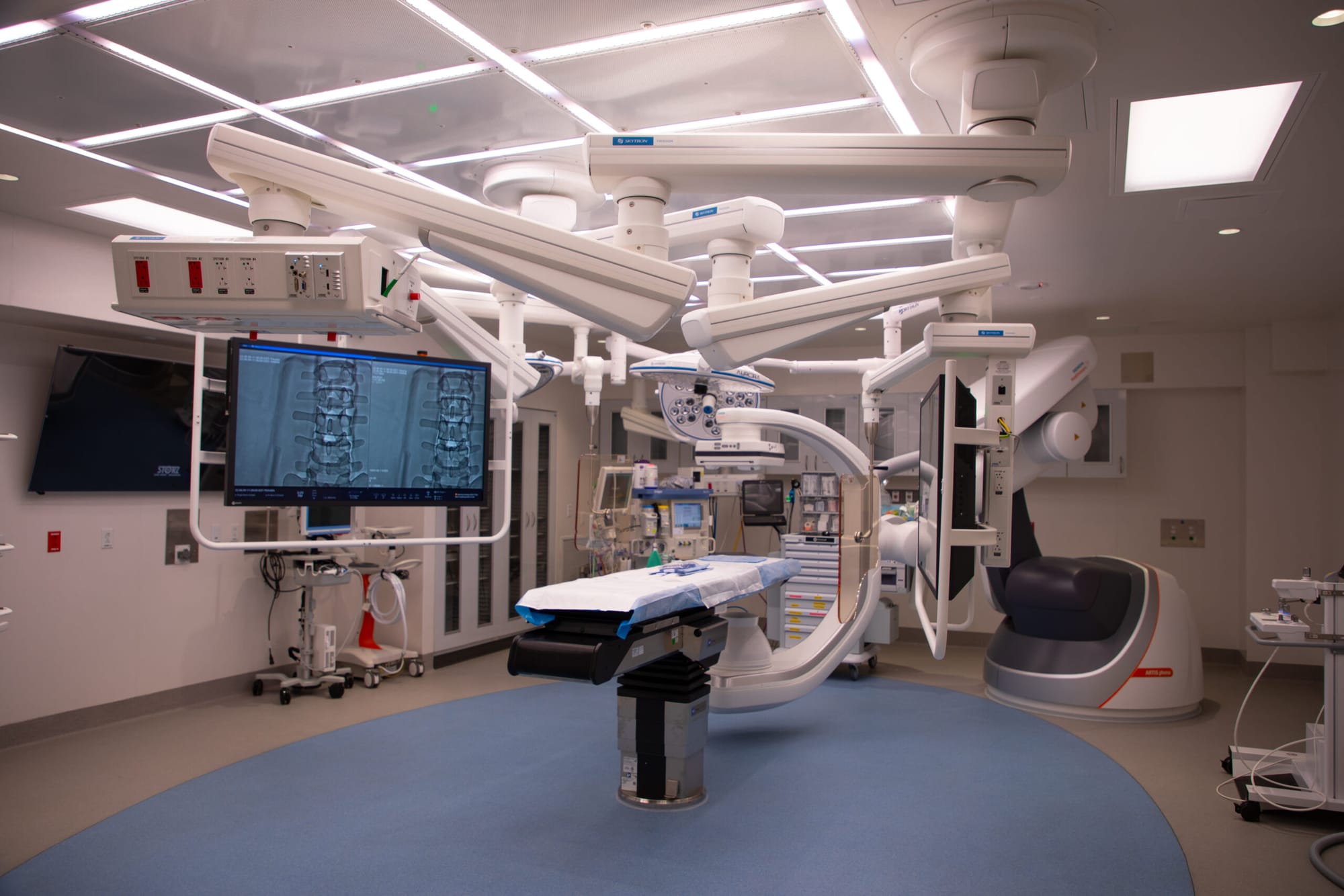 Elliot Hospital offers new technology for advanced complex surgical procedures