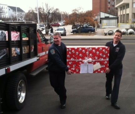 City employees spread Christmas cheer through Adopt-a-Family program post image