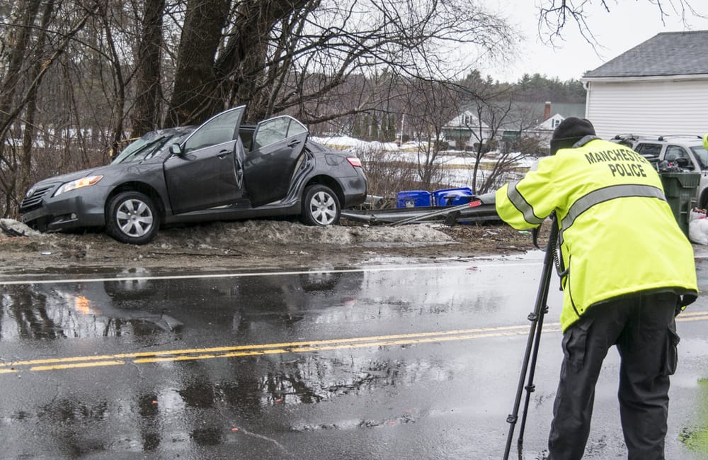 Accident shuts down Front Street, 1 seriously injured post image