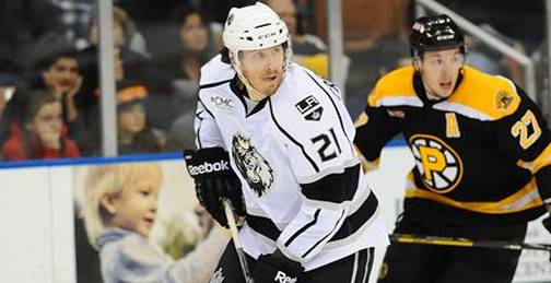 Monarchs lock up top seed in 5-3 win over Bridgeport Sound Tigers post image