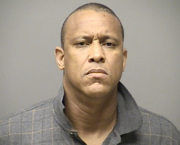 3 years in prison for bank customer with insufficient funds who threatened teller with note, robbed bank post image