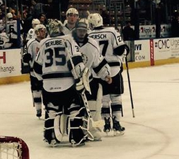 Monarchs win Game 2 over Penguins, 5-2 post image