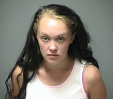 Couple found on bike path ready to inject heroin, their baby nearby post image