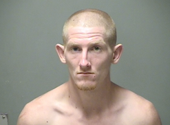 Street fight leaves 2 ‘bleeding profusely’ from stab wounds; 1 charged for disorderly conduct post image