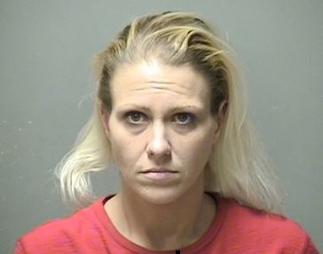 Woman faces crack, heroin possession charges after traffic stop post image