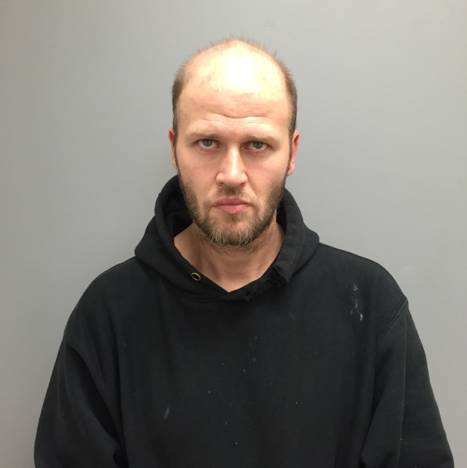 Man charged with possession of 20 bags of heroin after traffic stop post image