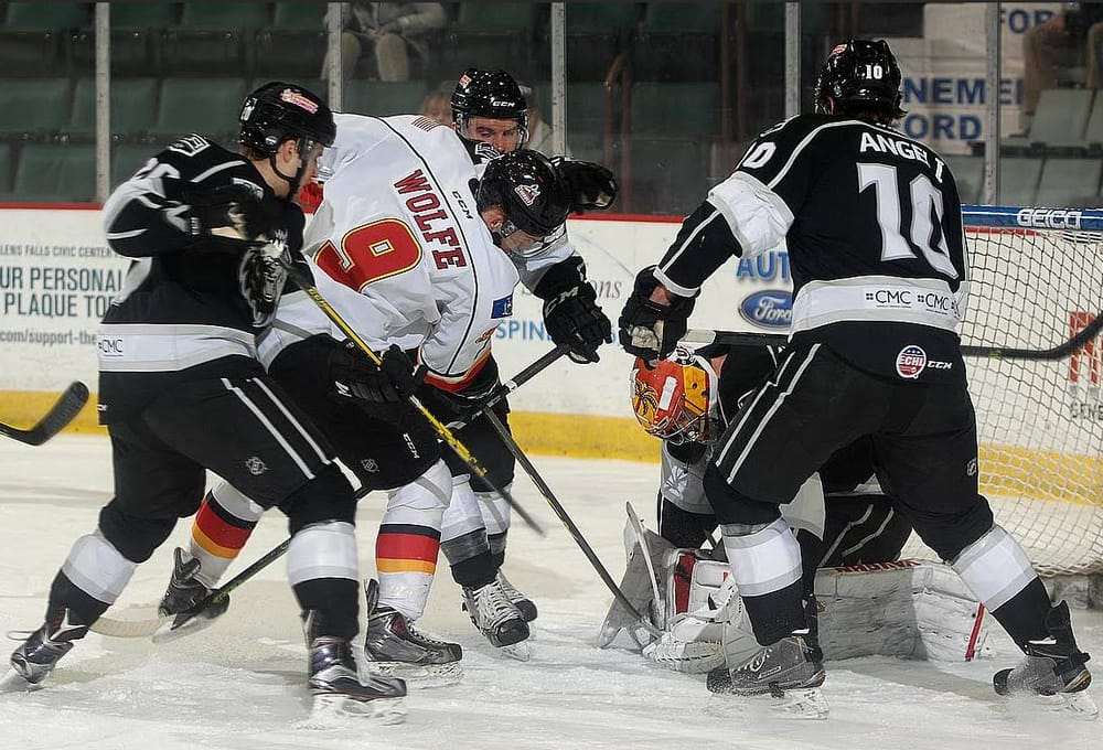 Monarchs felled by Adirondack Thunder, 5-2 post image