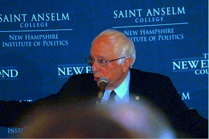 Breakfast with Bernie: NHIP Politics and ‘Quiche’ draws full house post image