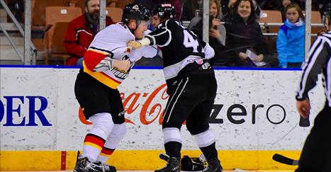 Monarchs clinch East Division despite falling, 4-3, to Adirondack post image