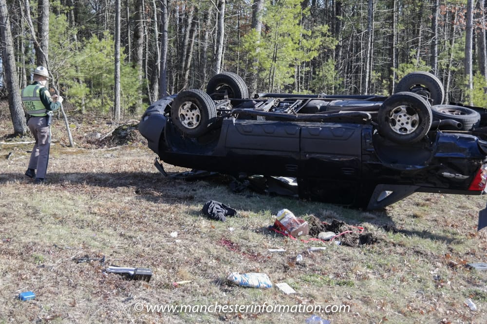 Driver killed, passenger seriously injured in Everett crash post image
