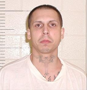 Escaped gang member with history of violence sought by U.S. Marshals post image
