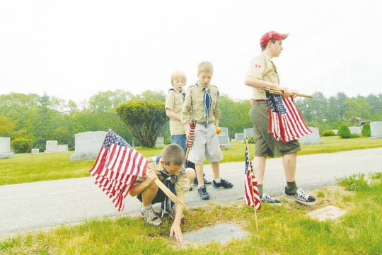 Memorial Day Weekend 2016: Fireworks, parades and remembering those who gave all post image