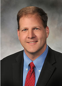 Sununu eliminates 1,600 ‘obsolete regulations;’ formulates Regulation Reform Steering Committee post image
