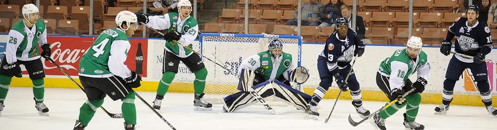 Three fights, three goals in Monarchs victory over Worcester post image