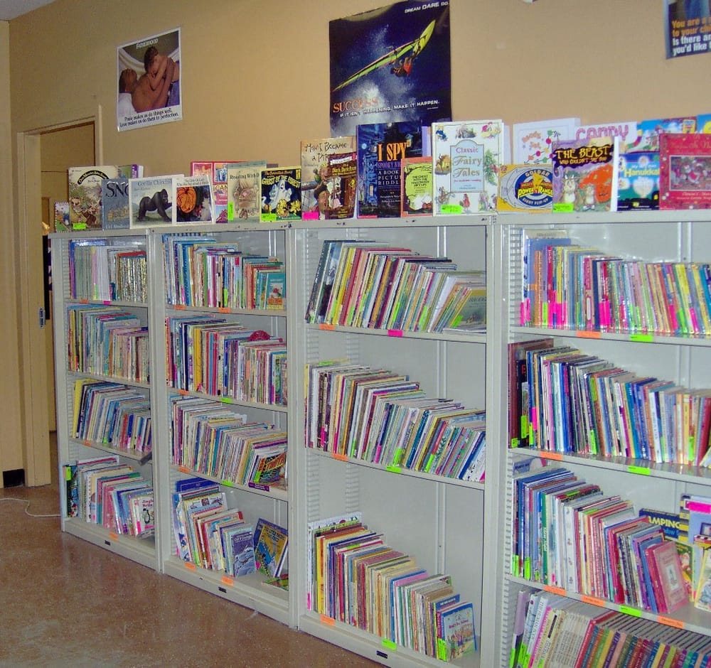 Prison Family Connection Center receives $39K donation, kids’ book collection post image