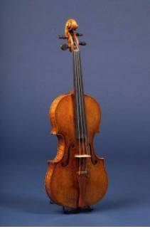 Hidden Treasures: Skinner Appraisal Day at the Currier post image
