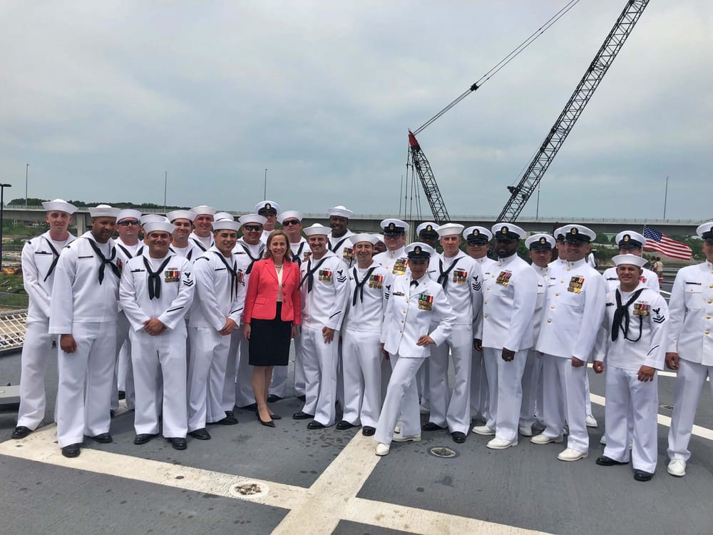 Thousands turn out to witness commissioning of the USS Manchester post image