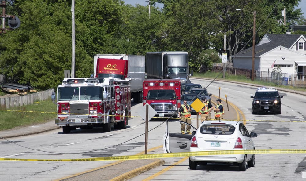 Power outage due to equipment failure snarls traffic on Queen City Avenue post image
