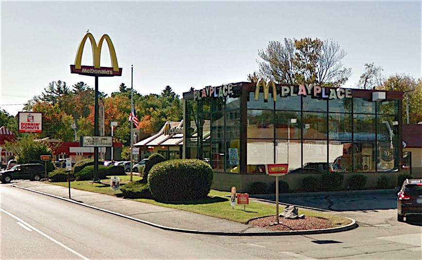 Dispute between 2 employees leads to stabbing at McDonald’s post image