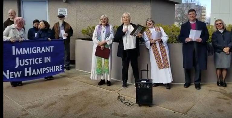 December 18 prayer vigil for immigrants at federal building post image
