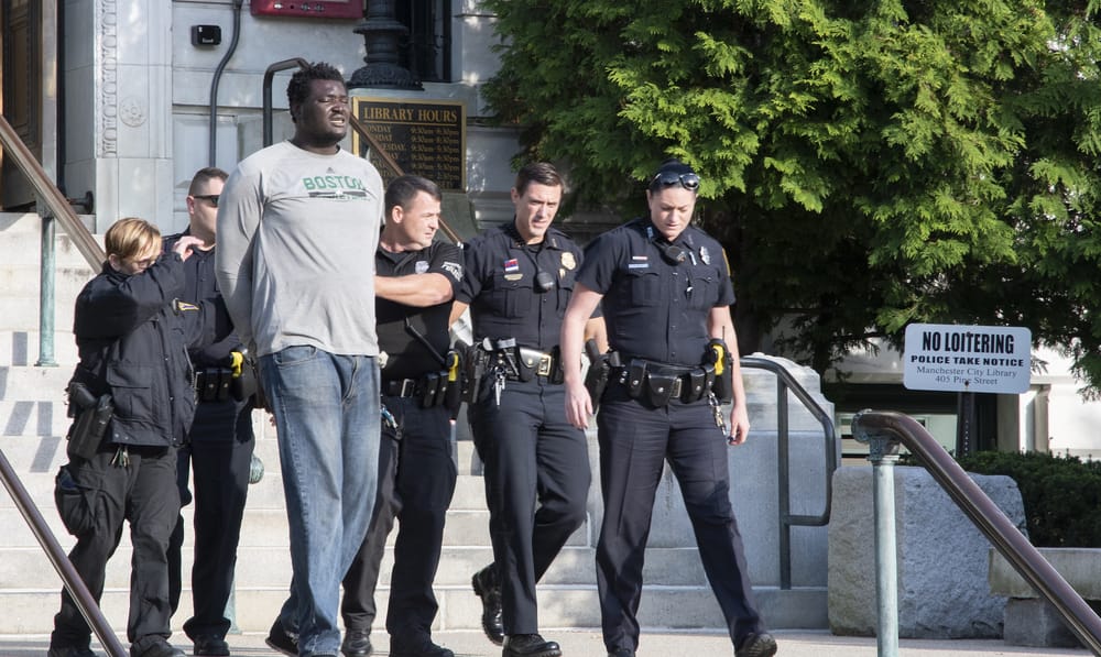 Man tasered, arrested for serial trespassing at the library post image