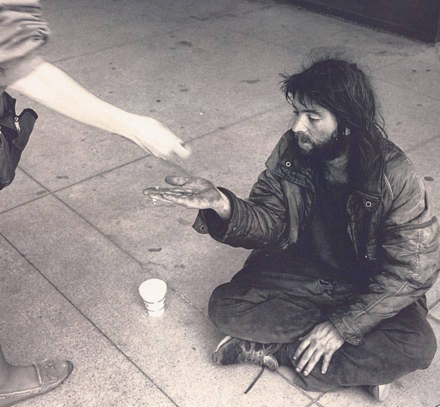 Of night crawlers, back alleys and a pizza slice of life post image