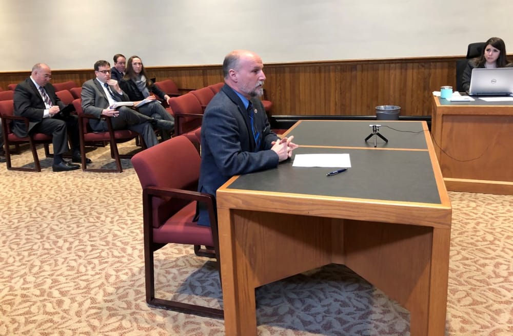 Lone speaker opposes sports betting at Senate Committee hearing post image