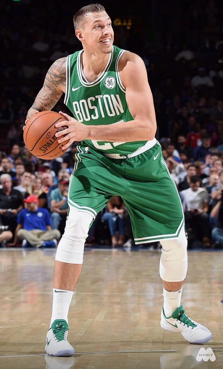 Ainge re-signs Theis to 2 Year Deal post image