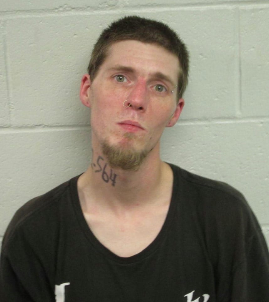 Manchester man arrested in Hooksett on drug charges post image