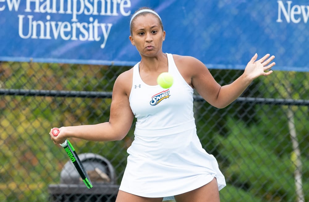 A good Tuesday for SNHU tennis and volleyball post image