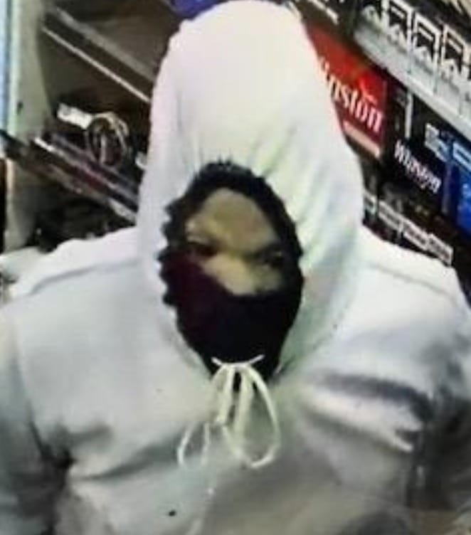 Clerk, customer robbed at gunpoint at Hanover Street Shell station post image