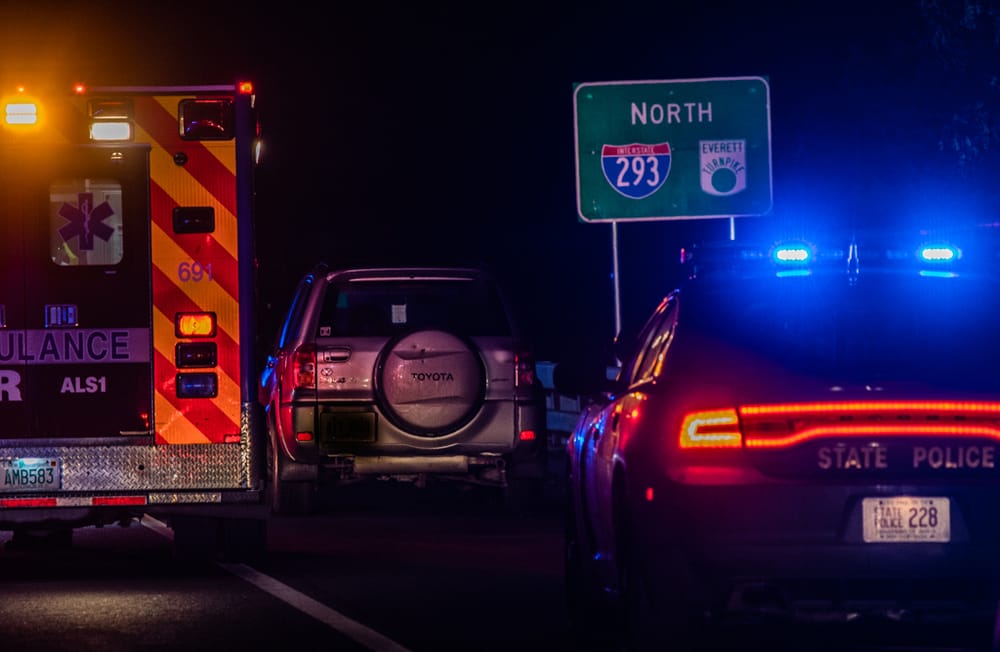 Man on foot struck, killed on I-293 on way to gas station after car breaks down post image